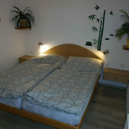 In 1383 Holiday home Skrdlovice
