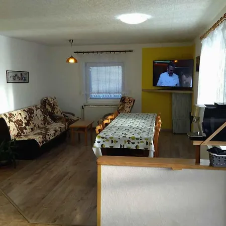 Holiday home In 1383 Skrdlovice